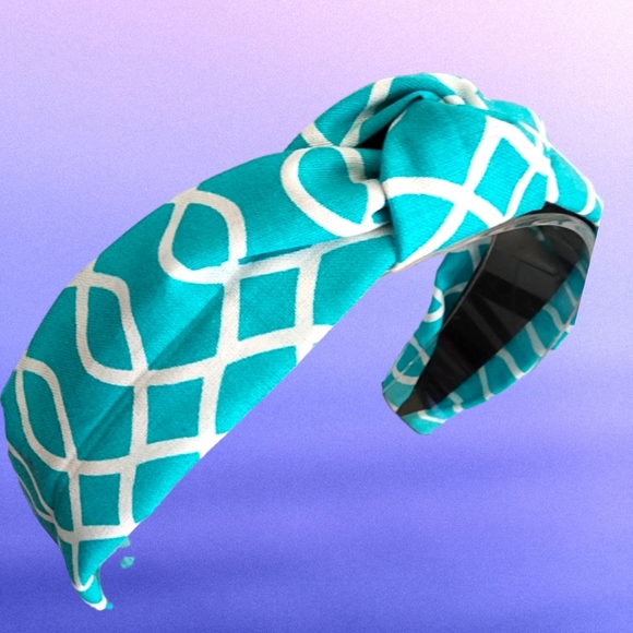 Just-Jen Blue and White Knotted Turban Style Casual Fashion Headband!! - Picture 7 of 9